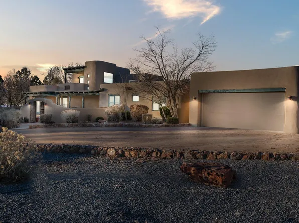 12101 San Antonio Dr NE, Albuquerque, NM 87122