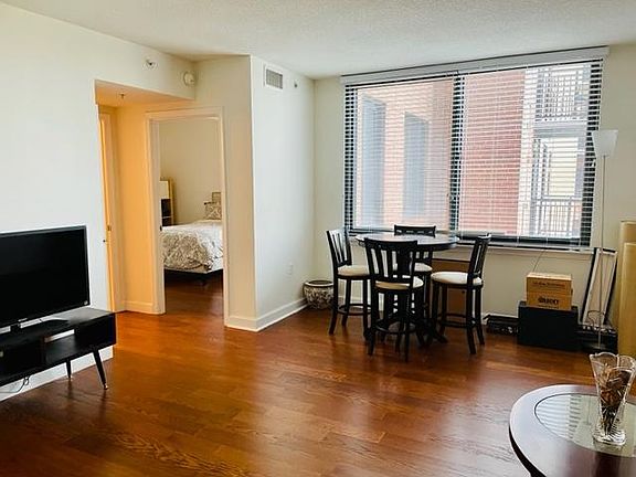 4th image of 2451 Midtown Ave #712