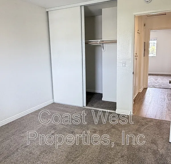 485 Chestnut Ave E — Photo 8
