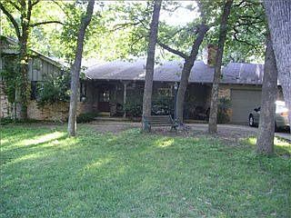 1st image of 1525 N Fordson Dr