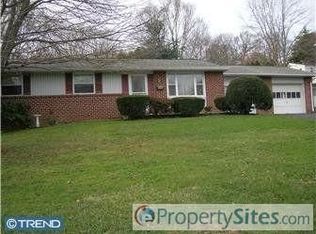 1130 Clemens Ave, Abington, PA 19001