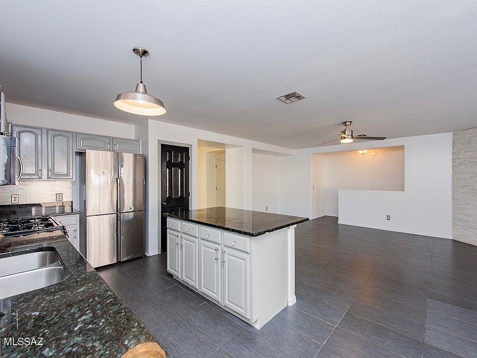 1st image of 3956 W Pine Creek Way