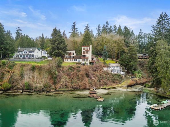 741 Fox Drive, Fox Island, WA 98333