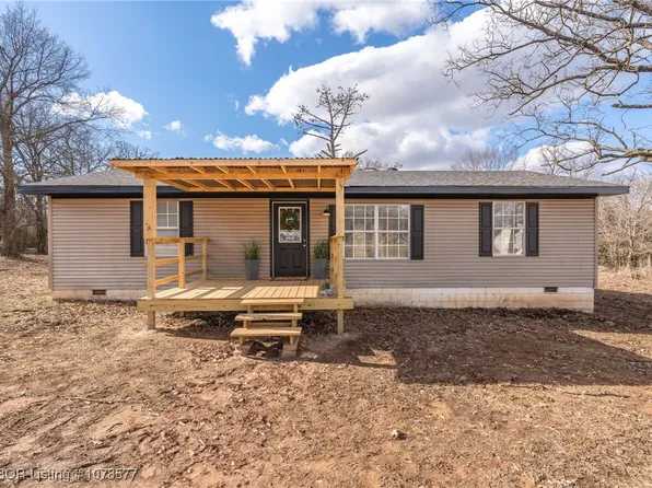 9244 Craft Rd, Lavaca, AR 72941