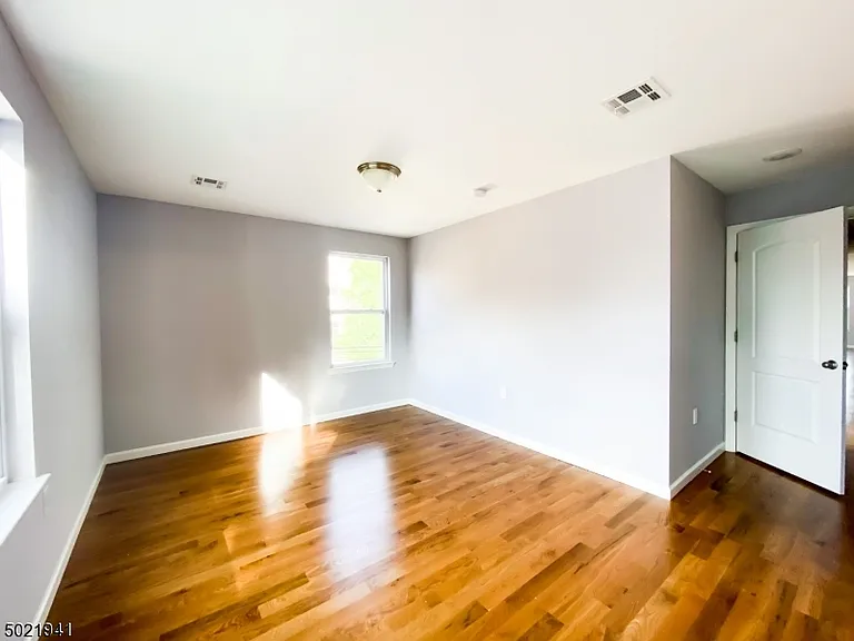 70 N 6th St #2 — Photo 15
