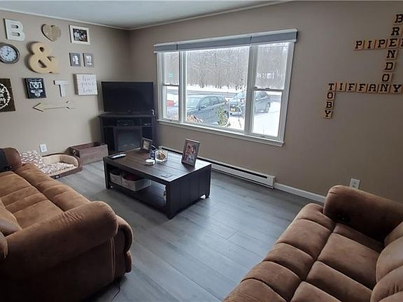 3rd image of 2240 County Road 28