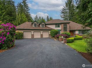 18118 236th Avenue NE, Woodinville, WA 98077
