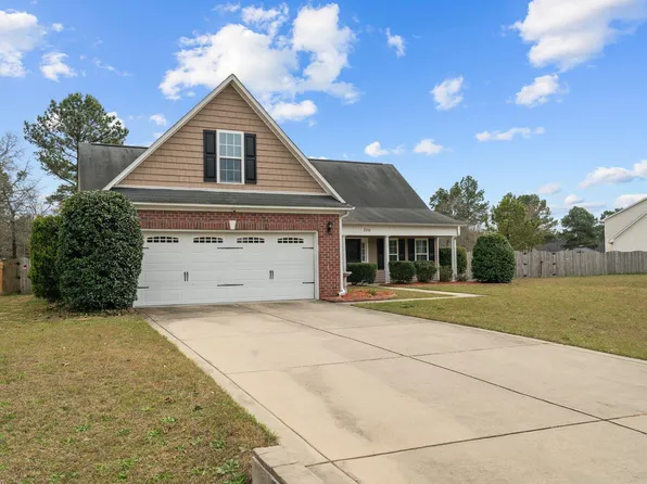306 Valley Oak Dr, Bunnlevel, NC 28323
