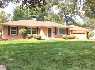 228 Delcy Dr, Dekalb, IL 60115