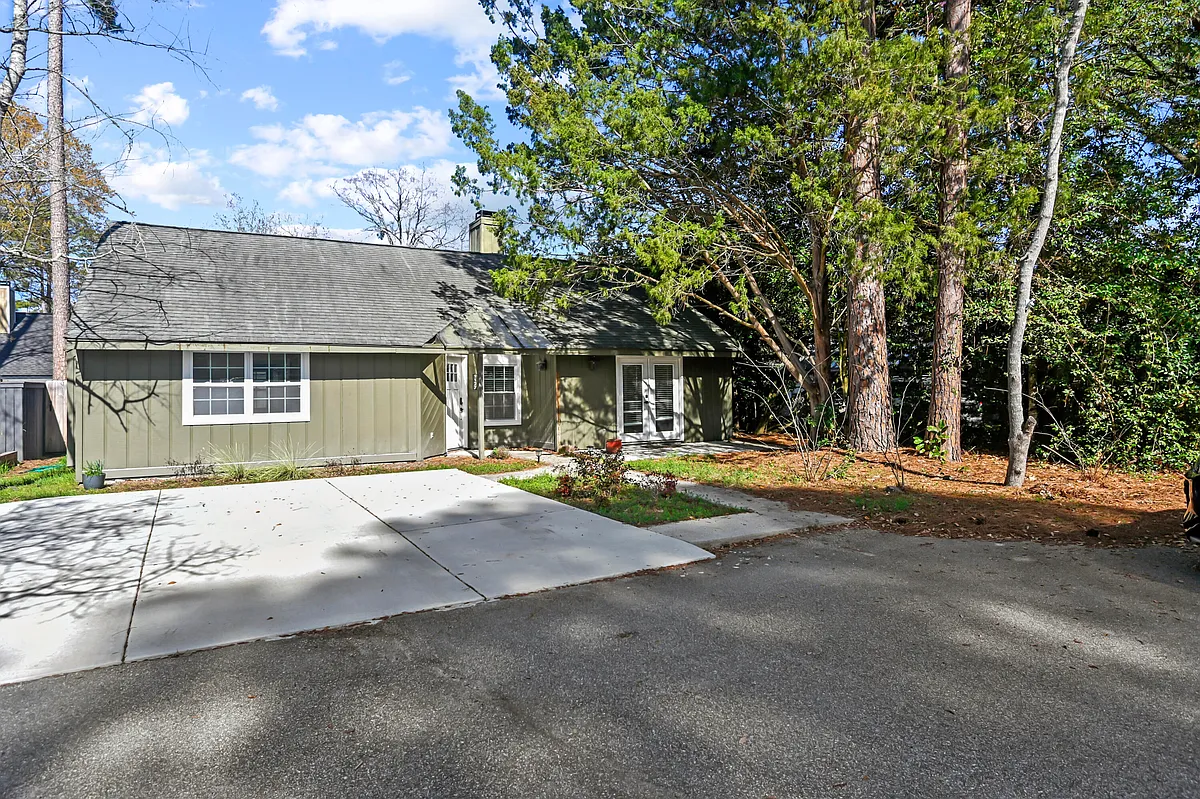 Building Photo - 1127 Snap Dragon Ct