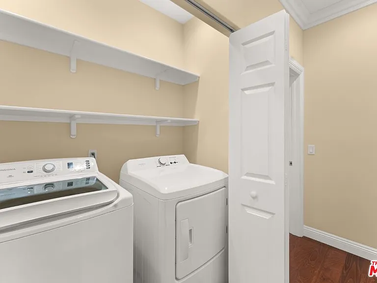 1630 Bridgeport Dr — Photo 32