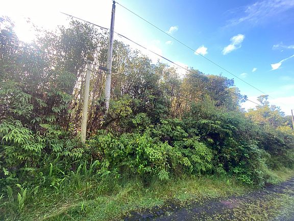 3rd image of 18-1259 Kauai St Lot 10