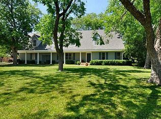 2625 Farmers Branch Ln, Farmers Branch, TX 75234