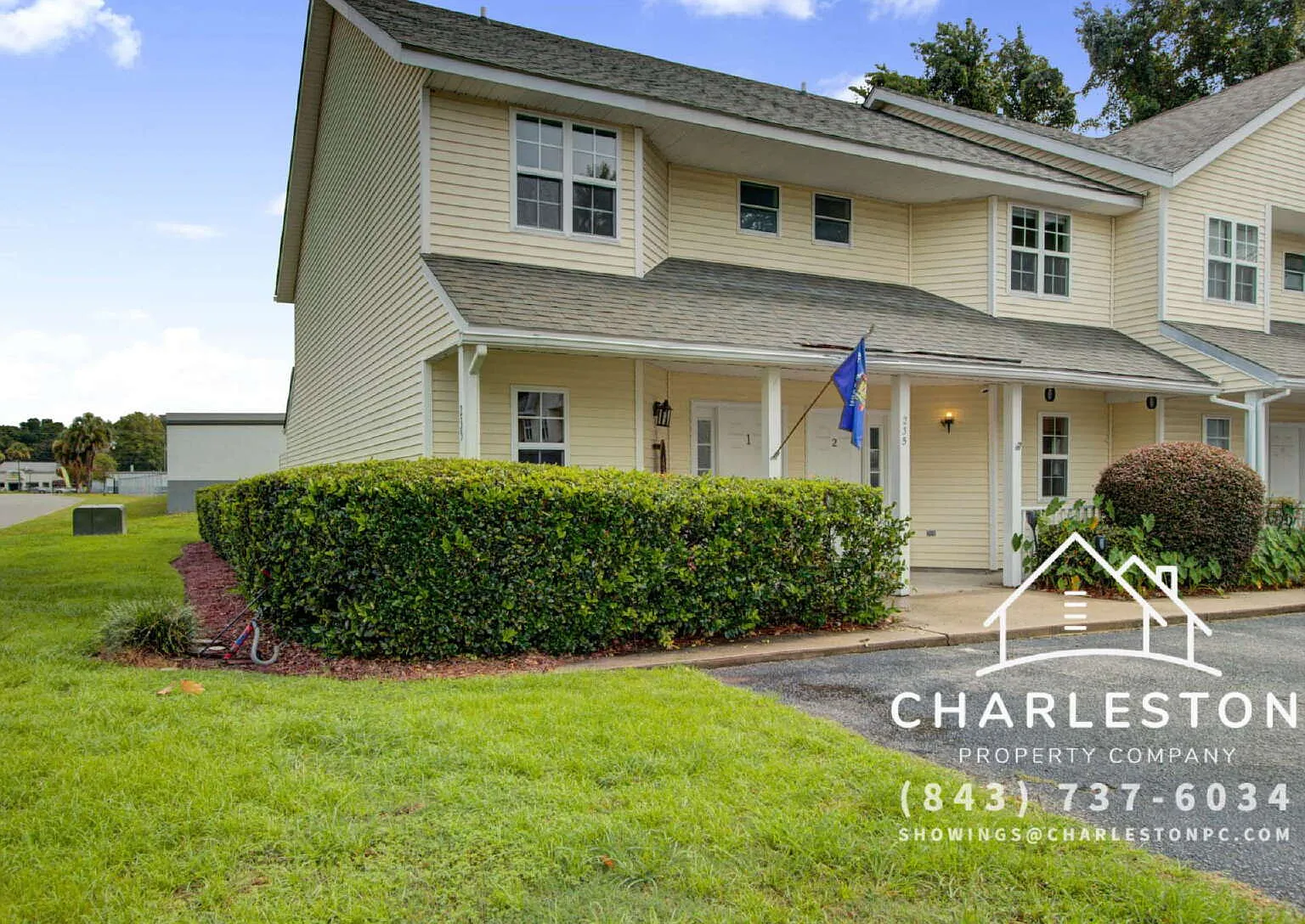 2 bed, 1.5 bath, 1020 sqft, $1,945 — Photo 1