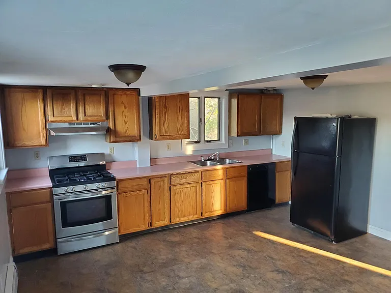 Flooring and Refrigerator Have been changed, new picture soon
