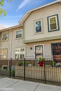 1059 W Winona St, Chicago, IL, 60640