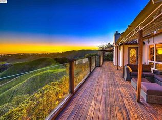 21555 Eden Canyon Rd, Castro Valley, CA 94552