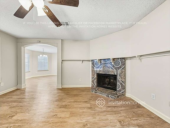 5th image of 5201 Waltham Ct
