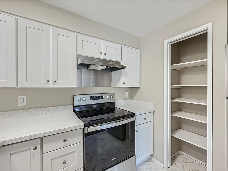 8400 166th Redmond — Photo 3