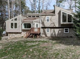 1400 Boxwood Trce NW, Acworth, GA 30102