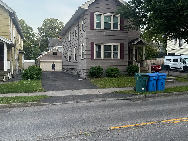 743-745 Blossom Rd — Photo 18
