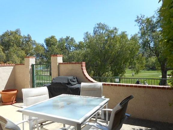 4th image of 430 Country Club Dr APT B
