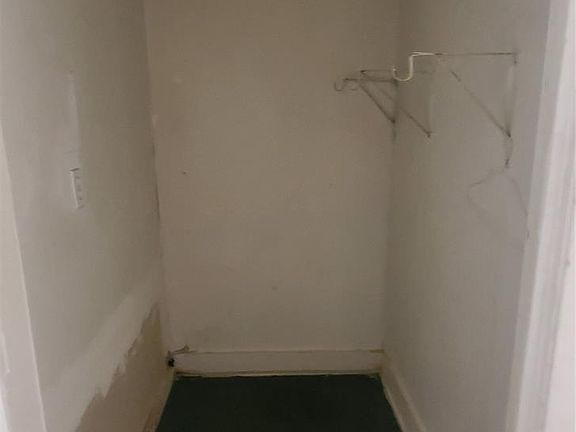5th image of 5238 Pershing St