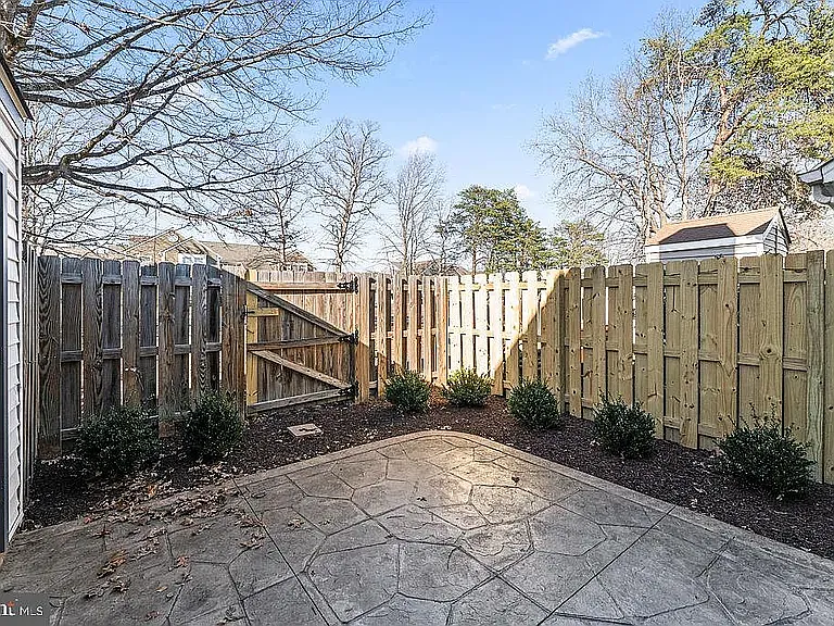 11268 Girven Ct — Photo 40