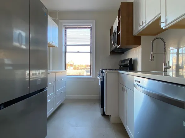 275 Harrison Ave APT E5, Jersey City, NJ 07304