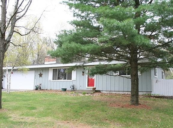 3rd image of 929 Round Oak Ct