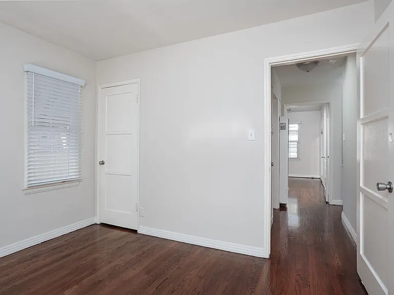 4281 Tujunga Ave — Photo 9