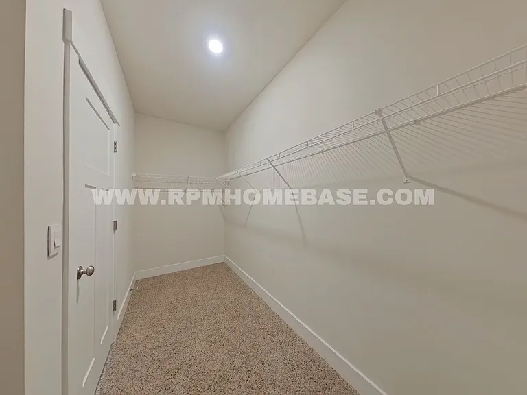 2429 Dakota Way — Photo 9