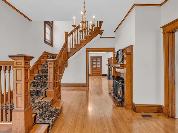 47 Masonic Street, Rockland, ME 04841