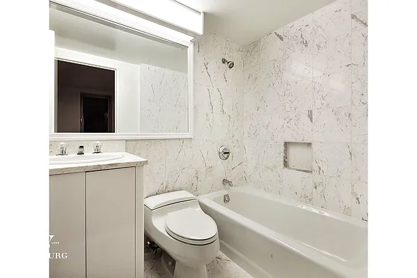 Rented by Warburg | media 4