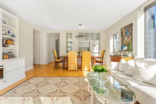 Sold by Compass | media 3