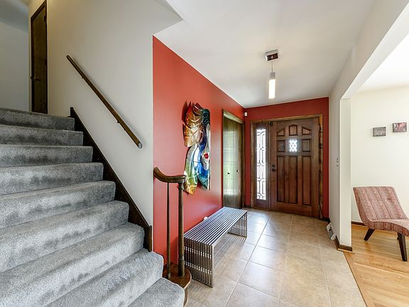 2nd image of 108 E Olive Ave