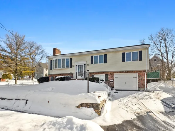 13 Ralph Rd, Peabody, MA 01960