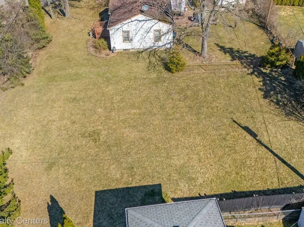 0 Tecumseh Ave, Waterford, MI 48327
