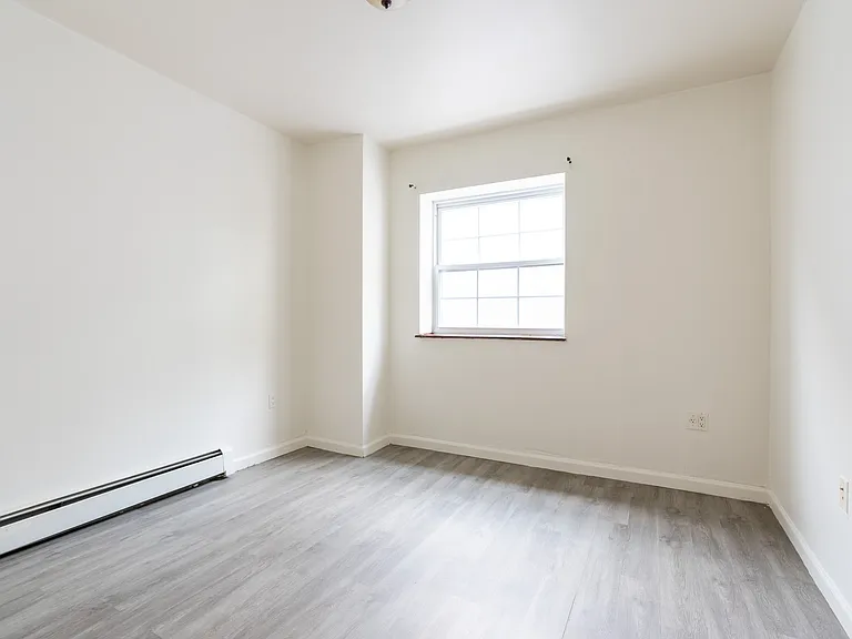 198 Stuyvesant Ave #2 — Photo 24