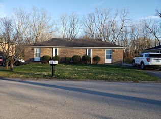 109 Bourbon Hills Dr, Paris, KY 40361