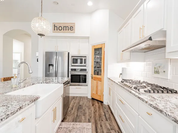 1406 Darlington Ln, Forney, TX 75126