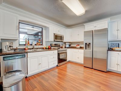 4040 N Pine Island Rd #2D, Sunrise, FL, 33351