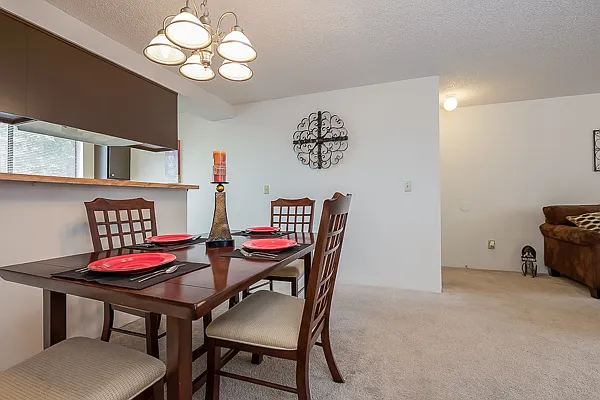 Crystal Springs Apartments — Photo 83