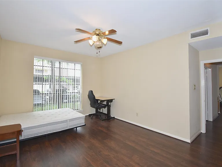 8055 Cambridge St #29 — Photo 14