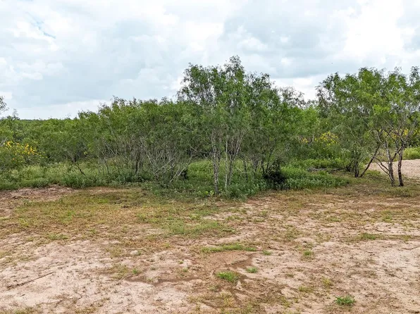 4013 Old Colony Line Rd, Dale, TX 78616