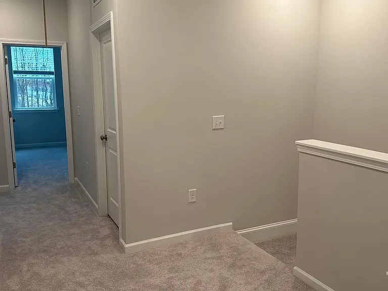 1078 Manorhaven Dr — Photo 14