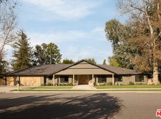 17539 Magnolia Blvd, Encino, CA 91316