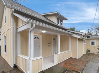 216 Coshocton Ave, Mount Vernon, OH 43050