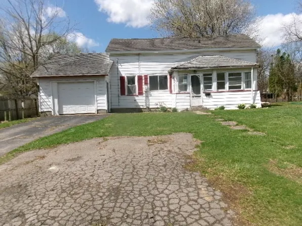 105 Mill St, Newark, NY 14513