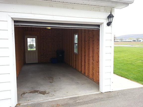 10'x20' Garage